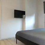 Buenretirope - Confortevoli Appartamentini Con Giardino